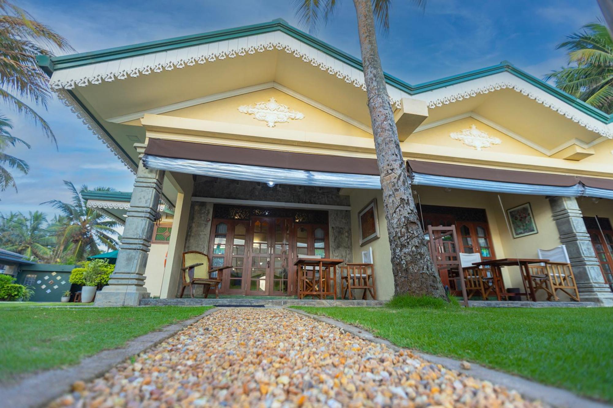 Villa Carla Балапития Экстерьер фото
